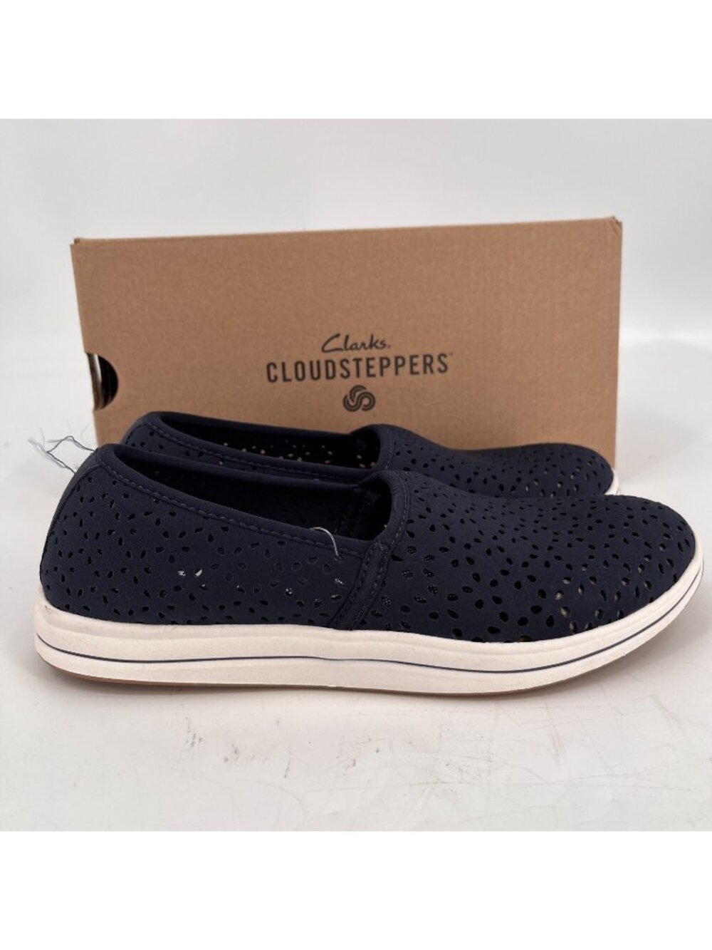 Clarks Breeze Emily Women's Shoes Navy Textile : 6.5 B - Medium, Synthetic